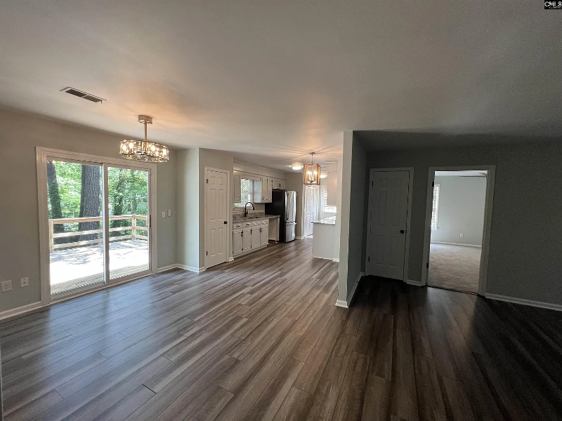 22 Dean Crest Ct - Photo 6 of 20