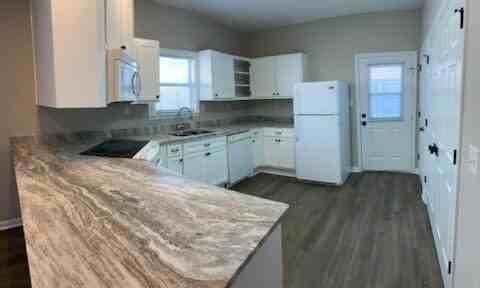 119 Argonaut St #D - Photo 4 of 11