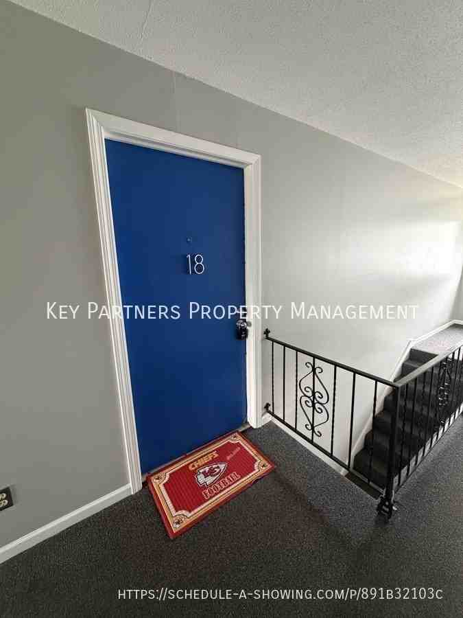 8833 Glenwood Ct #18 - Photo 2 of 18