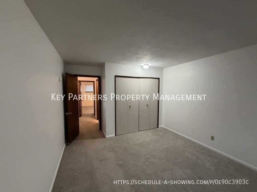 6524 W 51st St - Photo 7 of 10