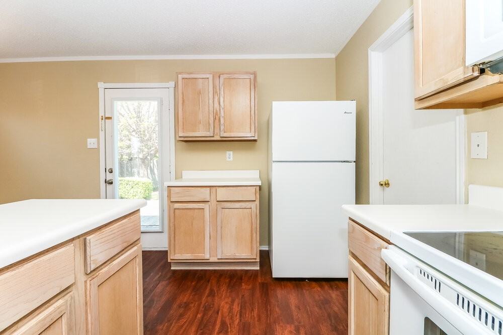 8608 Serenity Way - Photo 5 of 16