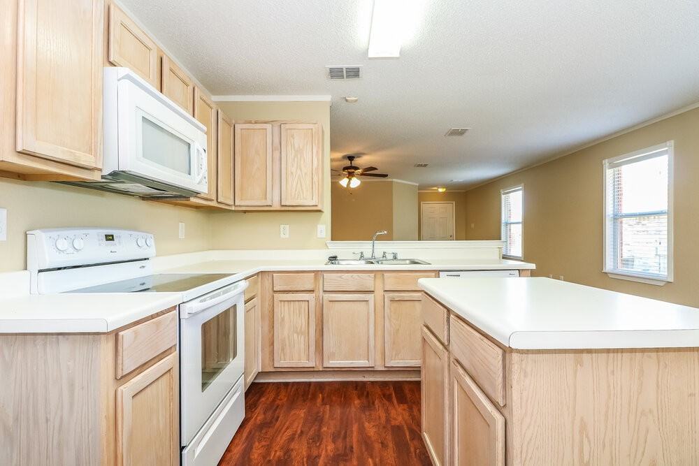 8608 Serenity Way - Photo 6 of 16