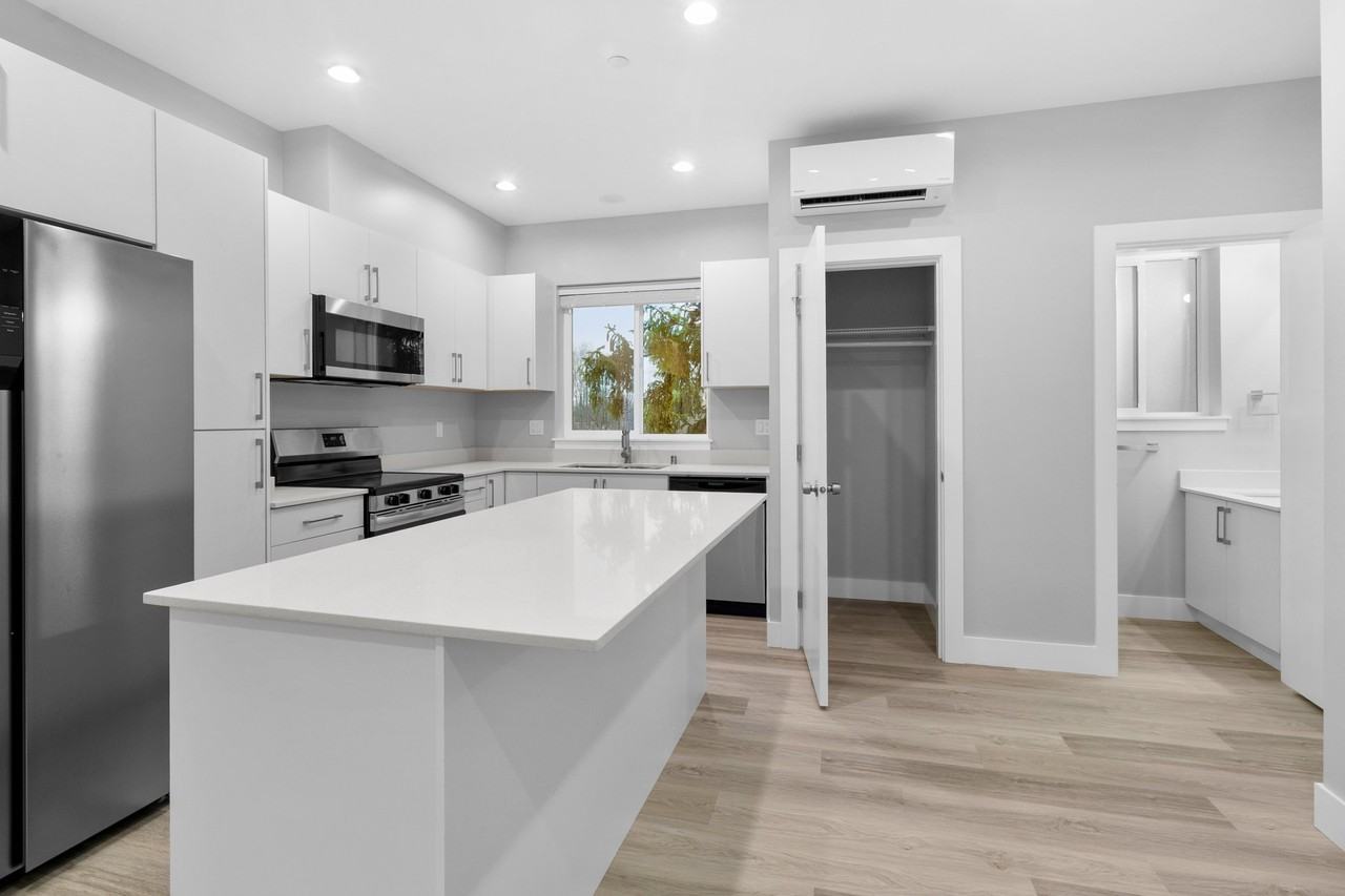 5724 Sterling Ave #106 - Photo 3 of 16