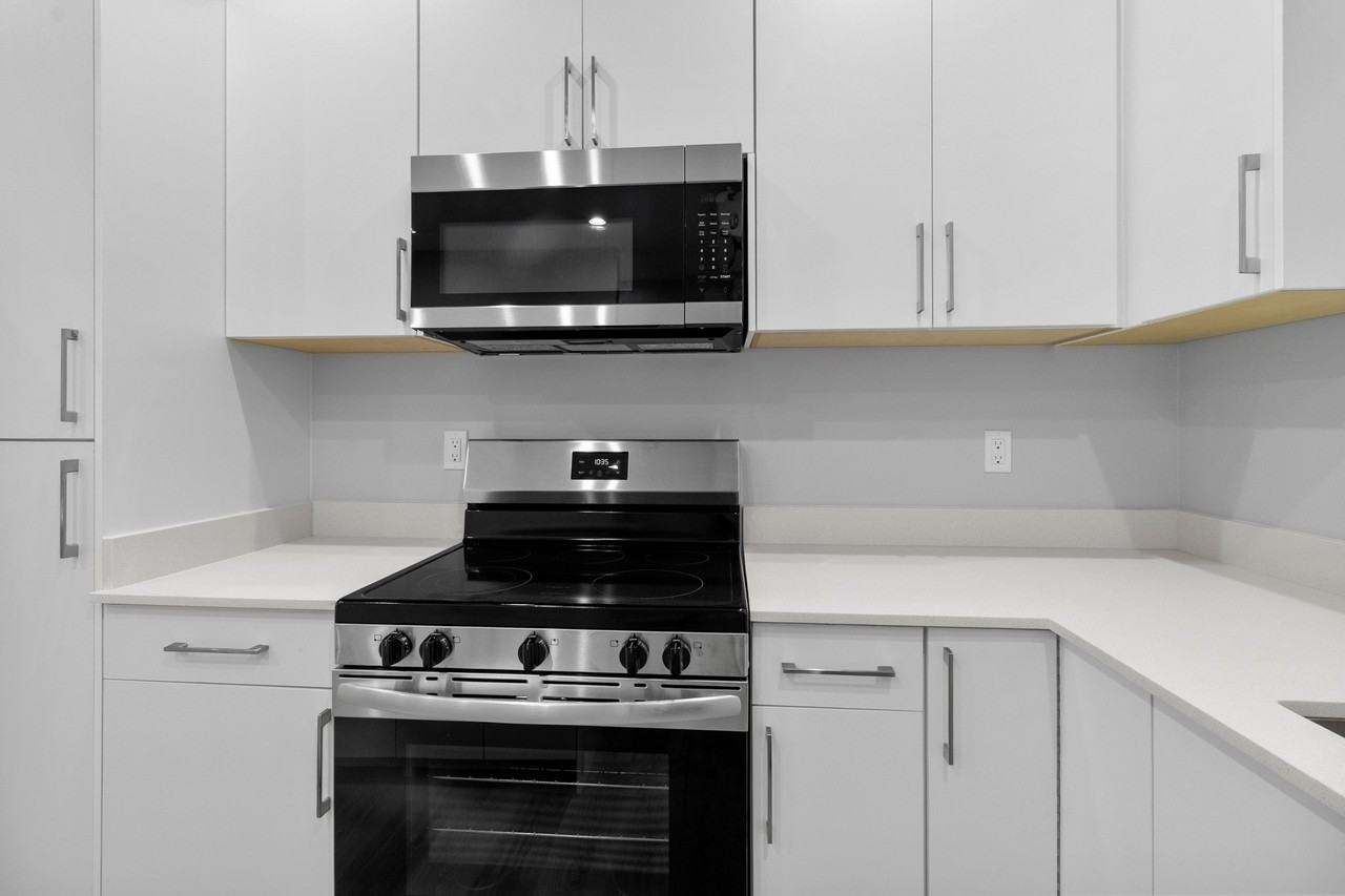 5724 Sterling Ave #106 - Photo 5 of 16