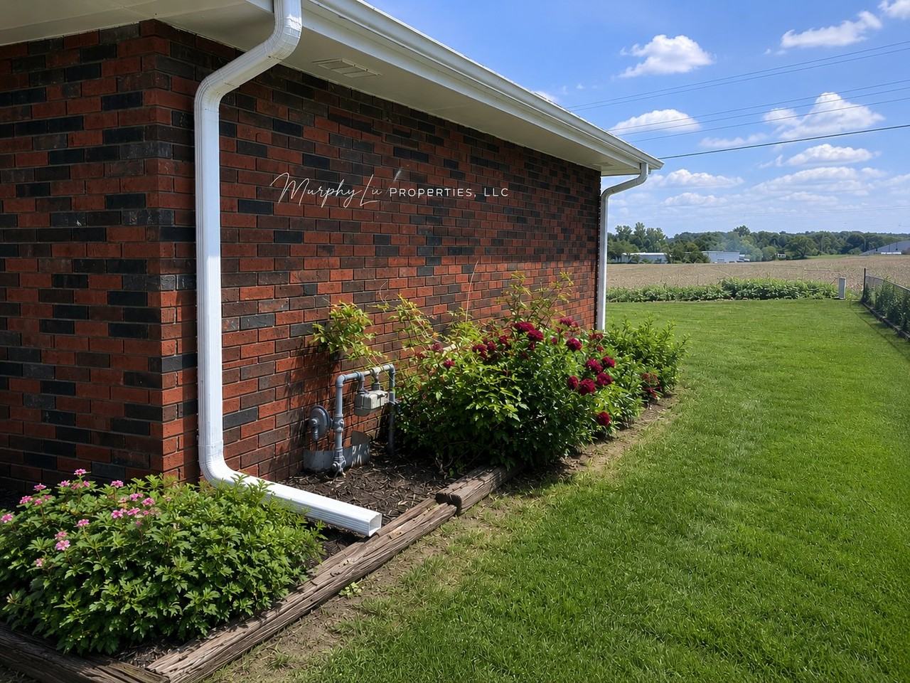 1601 Tamara Dr - Photo 2 of 20