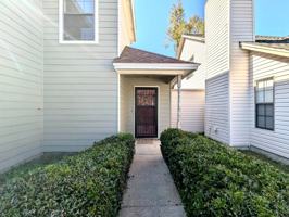 featured image of 1736 Augustine Pl