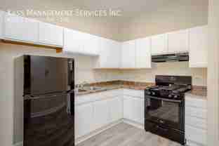 4752 S Wabash Ave #106 - Photo 1 of 1