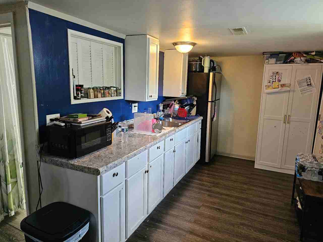653 S 69th St #A - Photo 7 of 7