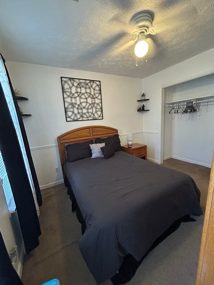 903 Forest Pointe Way - Photo 2 of 3