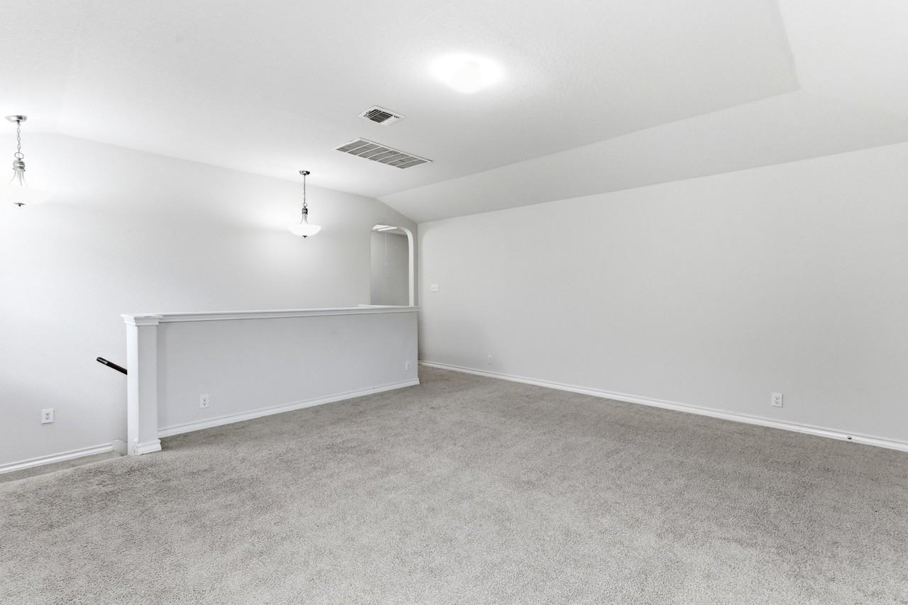 2623 Barbwire Way - Photo 5 of 20