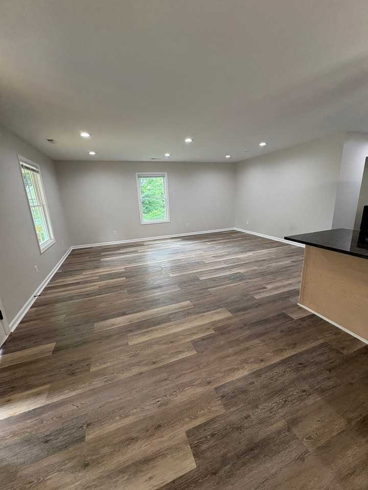 1008 8th St - Photo 6 of 19
