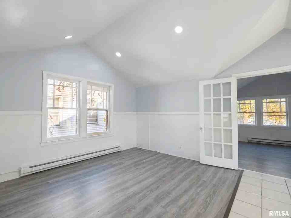 1903 N Missouri Ave #2 - Photo 5 of 20