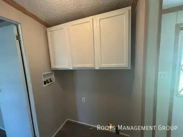 1002 W Aberdeen Rd - Photo 4 of 13