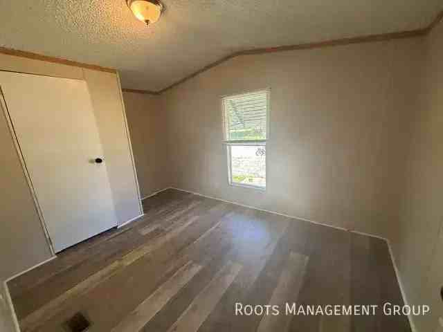 1002 W Aberdeen Rd - Photo 5 of 13