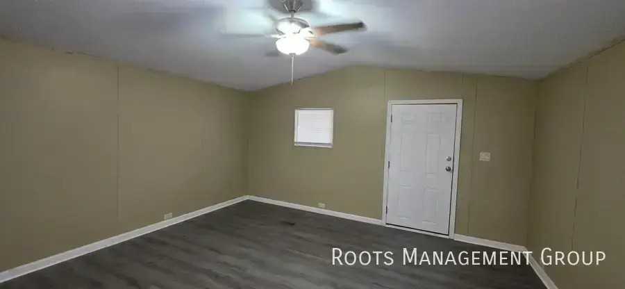 224 Melissa Ct #46 - Photo 4 of 15