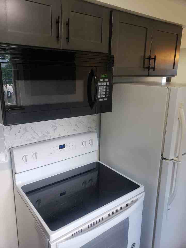 166 Spruce St #5 - Photo 4 of 15