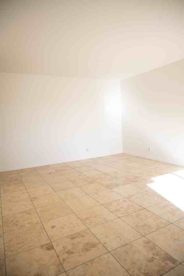 442 B St - Photo 5 of 15