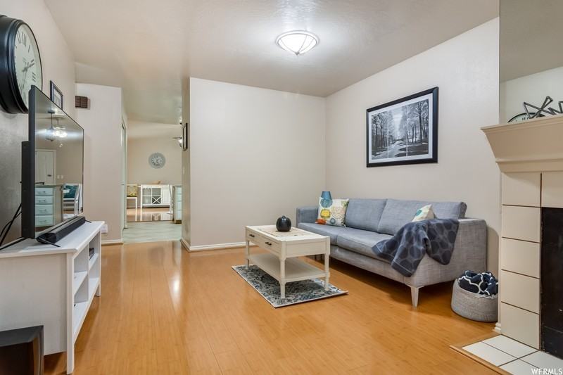 759 E Autumn Field Dr - Photo 6 of 17