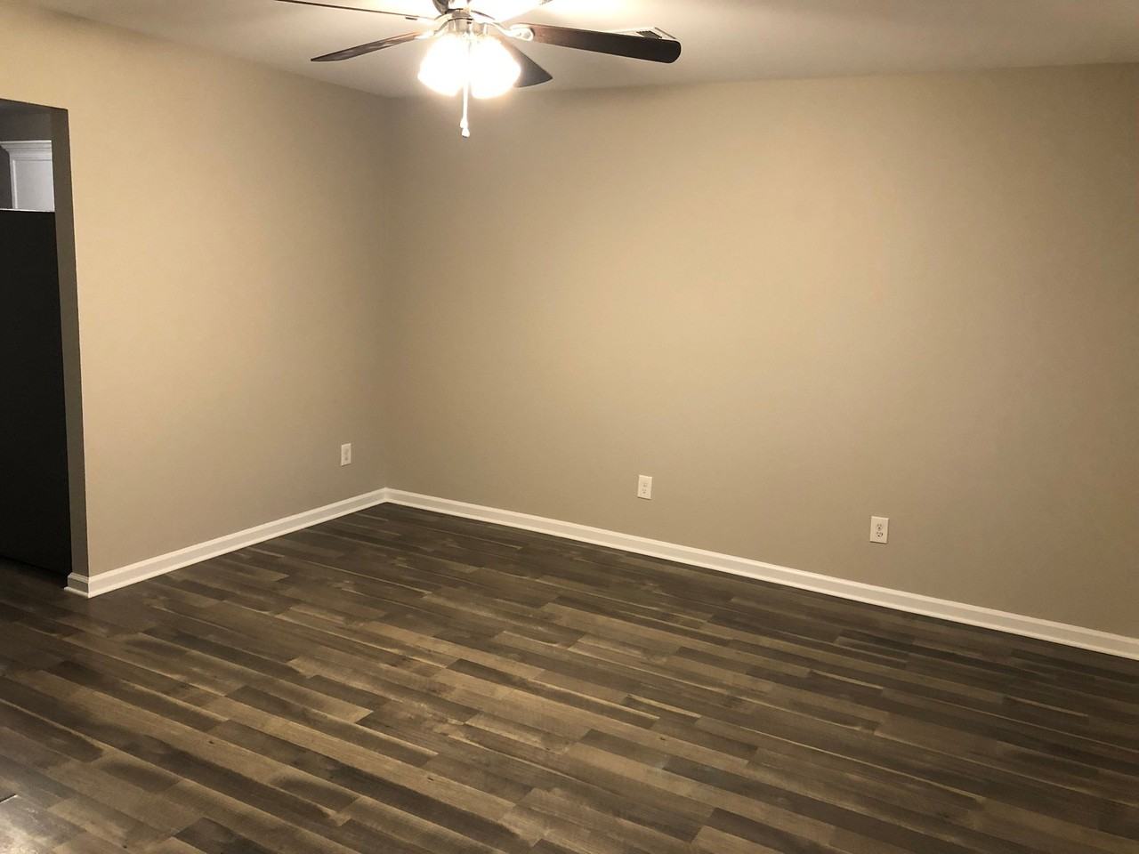 3542 Douglass Ave - Photo 2 of 19