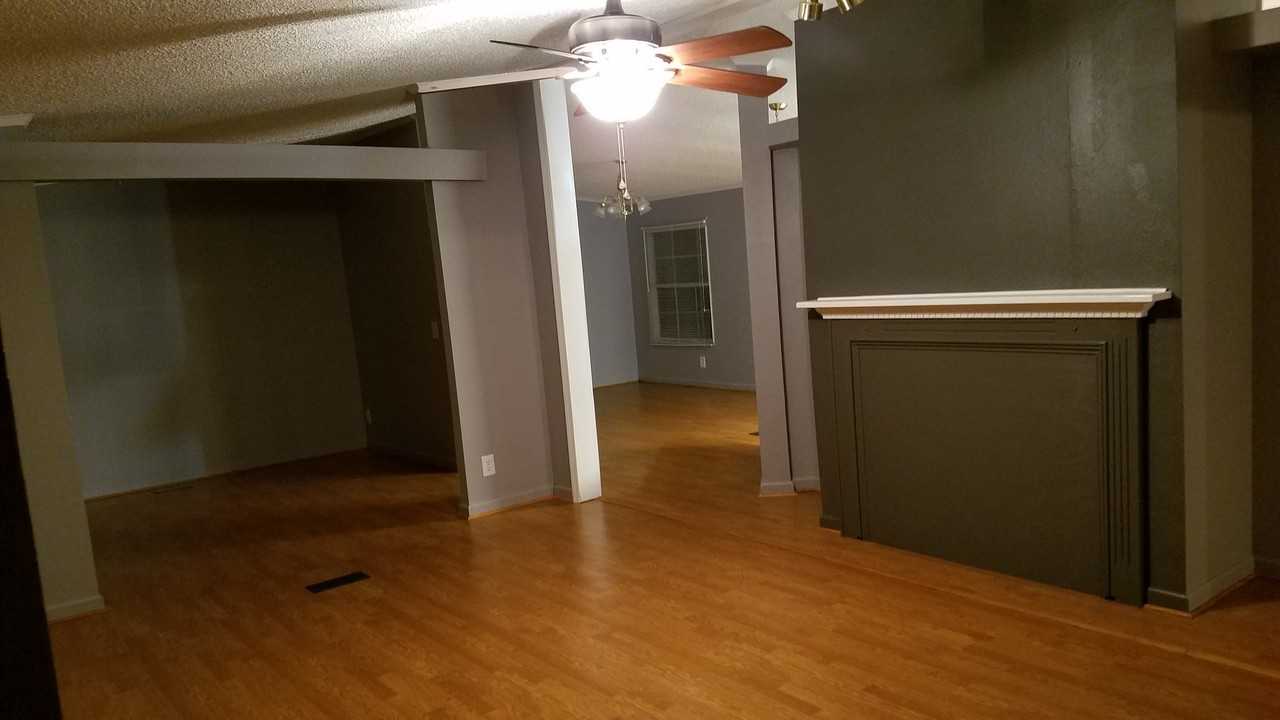 3150 Greenwood Dr - Photo 4 of 20