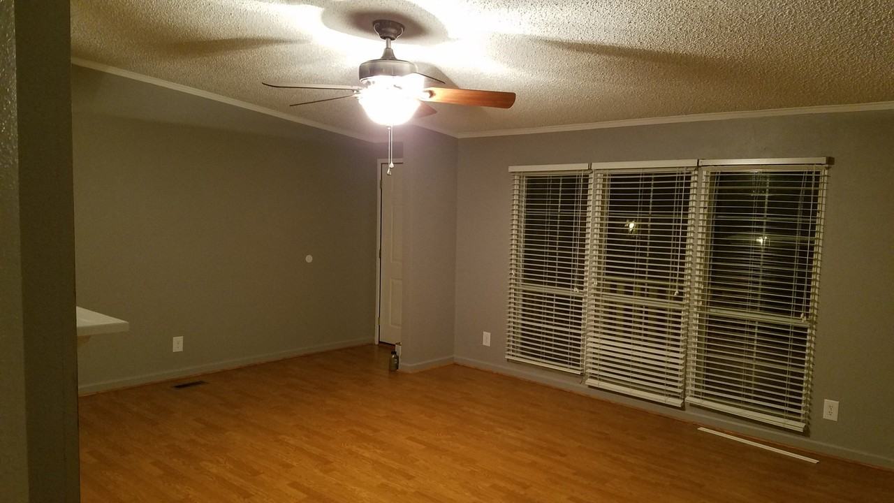 3150 Greenwood Dr - Photo 6 of 20