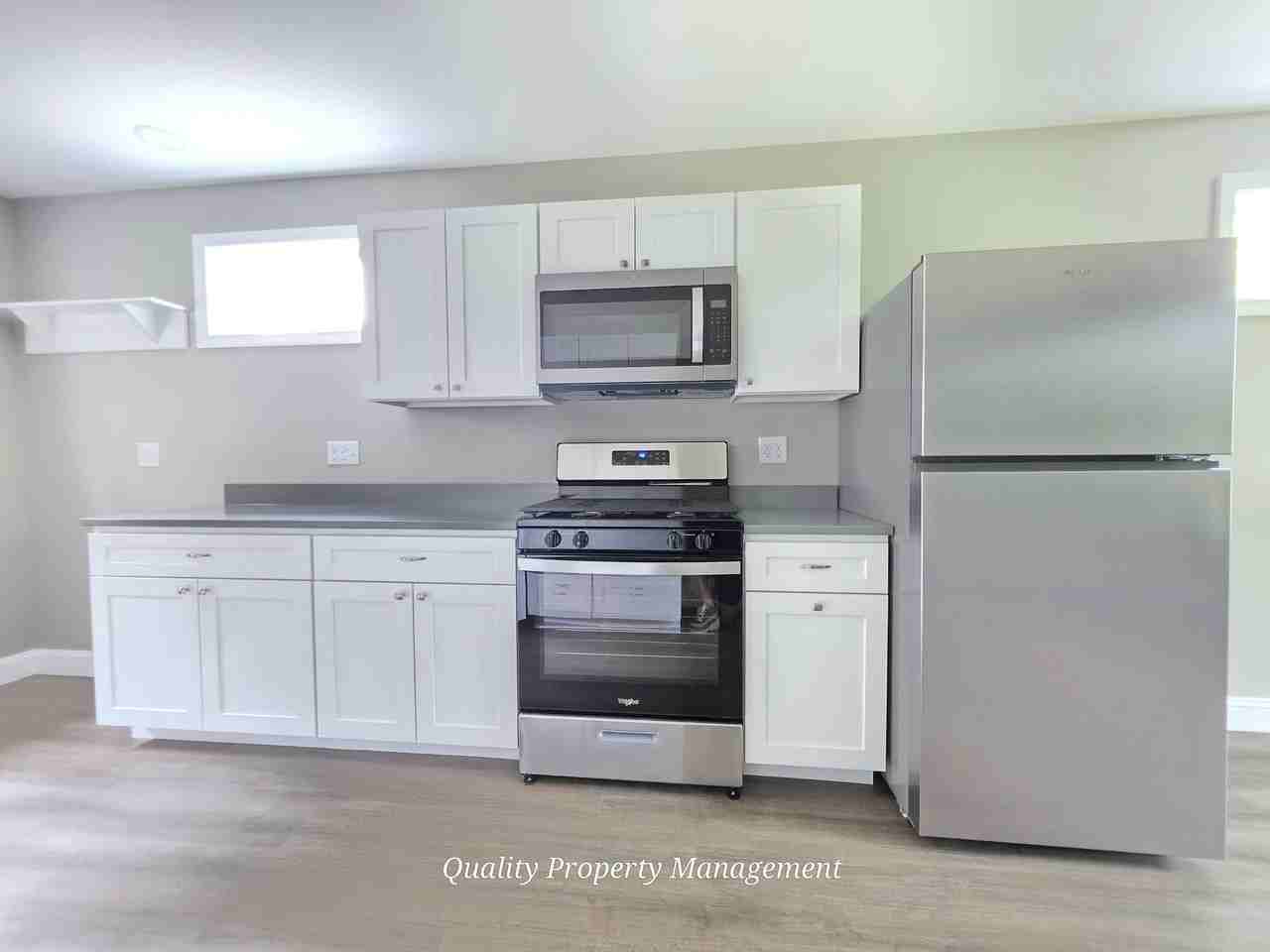 371 Lincoln St #3 - Photo 4 of 16