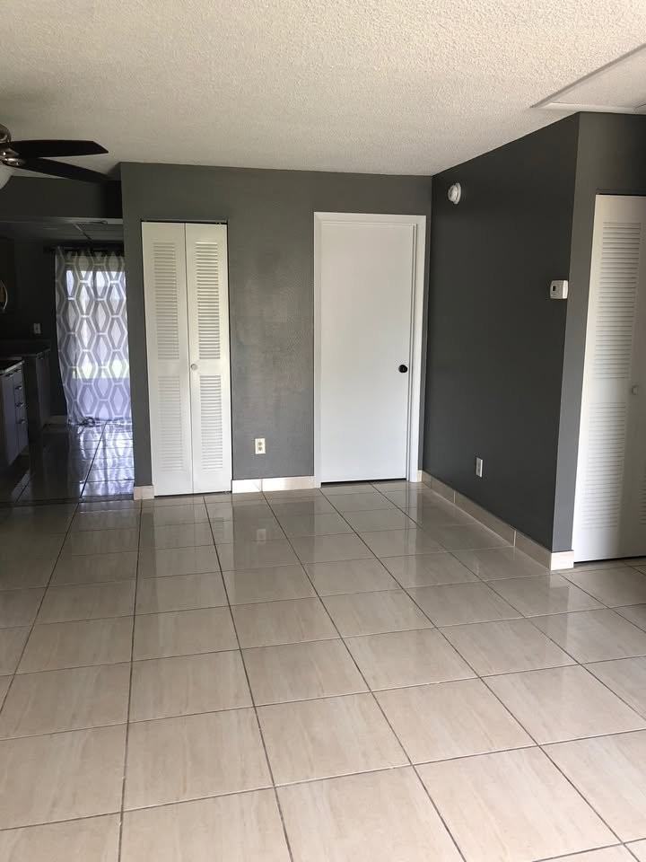 43 W Las Palmas Way - Photo 6 of 19