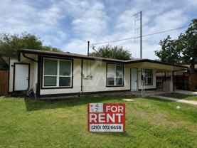 411 Yolanda Dr - Photo 1 of 1