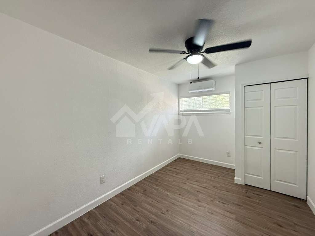 411 Yolanda Dr - Photo 7 of 20