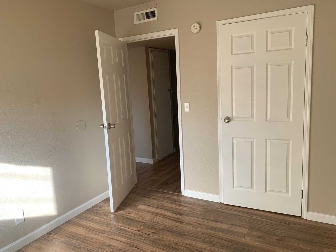 10281 Mills Station Rd #12 - Photo 4 of 15