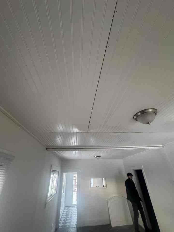 834 Remington Ave - Photo 2 of 10