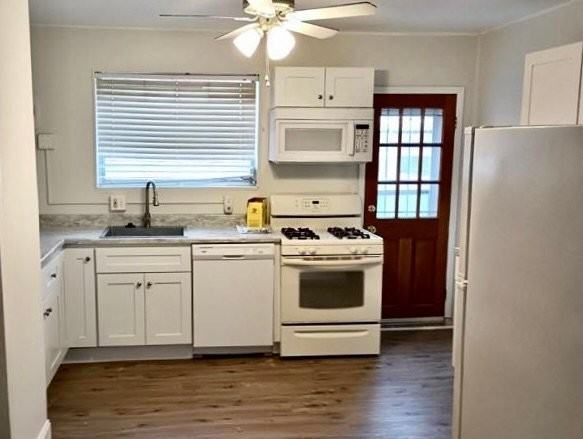 2011 S Darien St - Photo 5 of 18