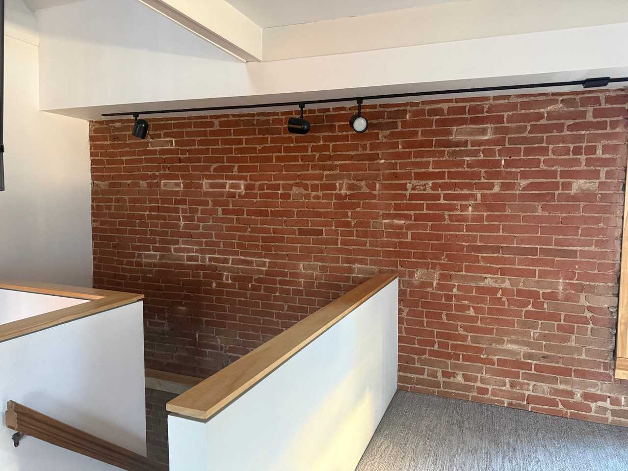 500 N Washington St - Photo 3 of 8