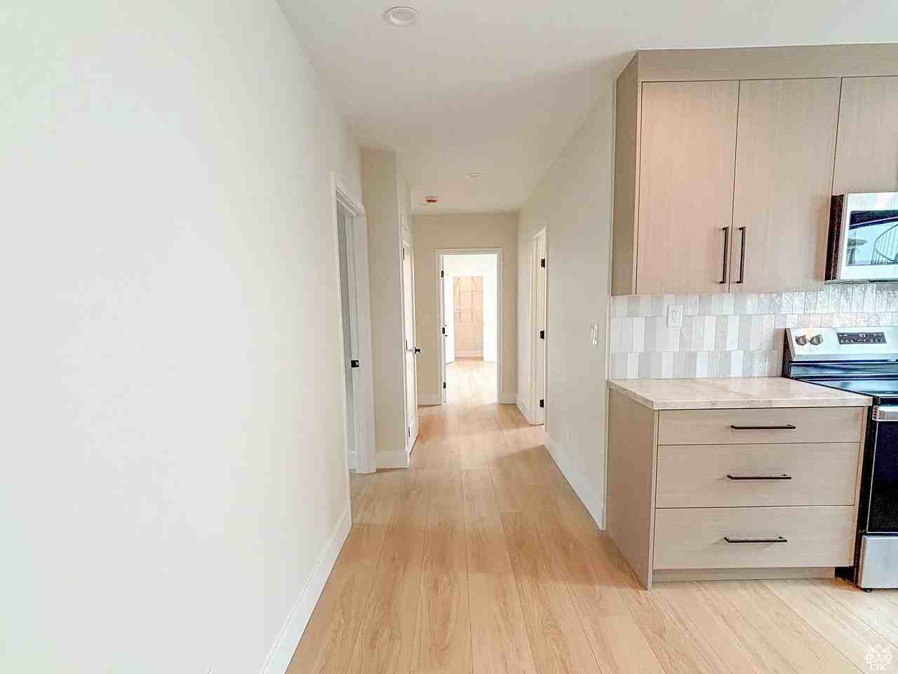 22 6th St #B - Photo 6 of 15