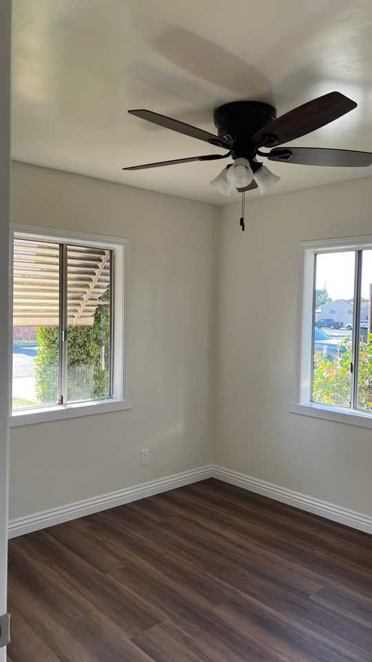 16616 Paramount Blvd - Photo 6 of 11
