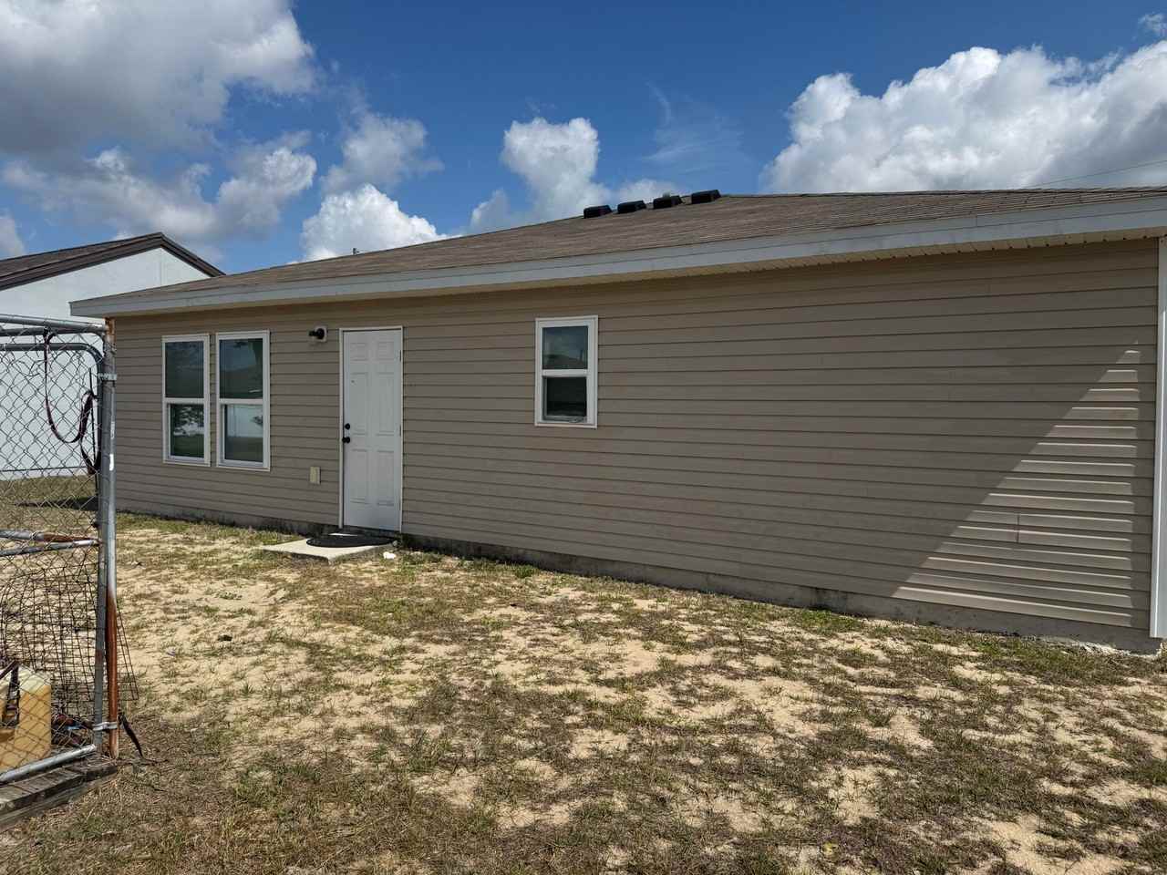 108 Tulip Ln - Photo 5 of 7