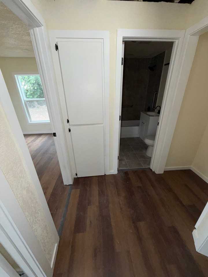2922 Sw 19th St - Photo 6 of 16