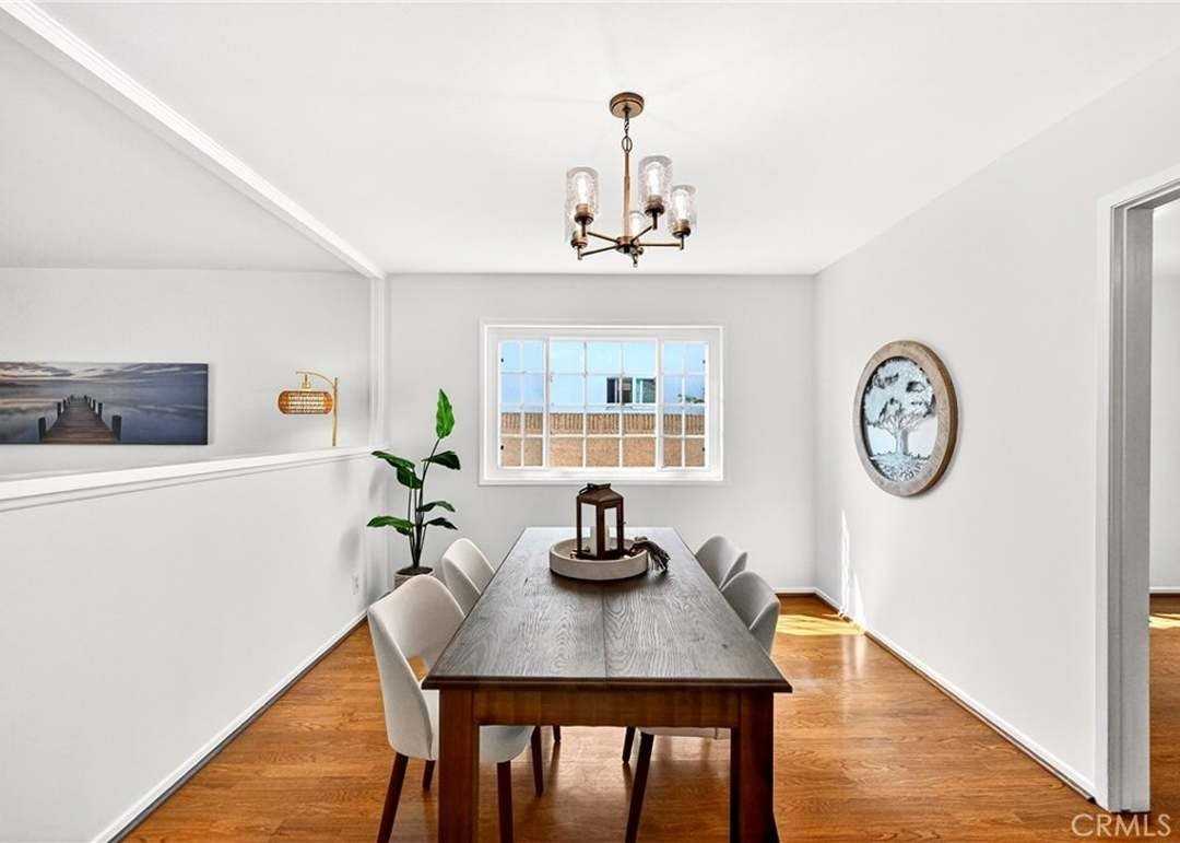 12702 Taylor St - Photo 4 of 17