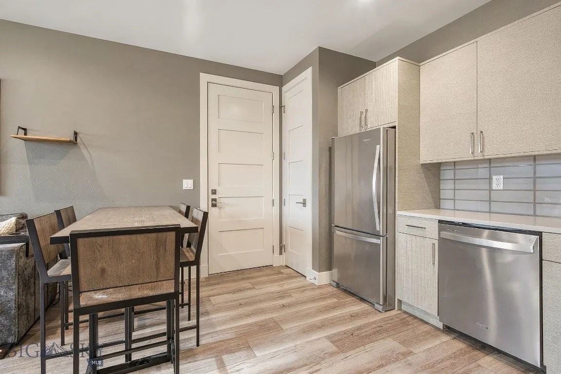 7511 Highnoon Way - Photo 2 of 13