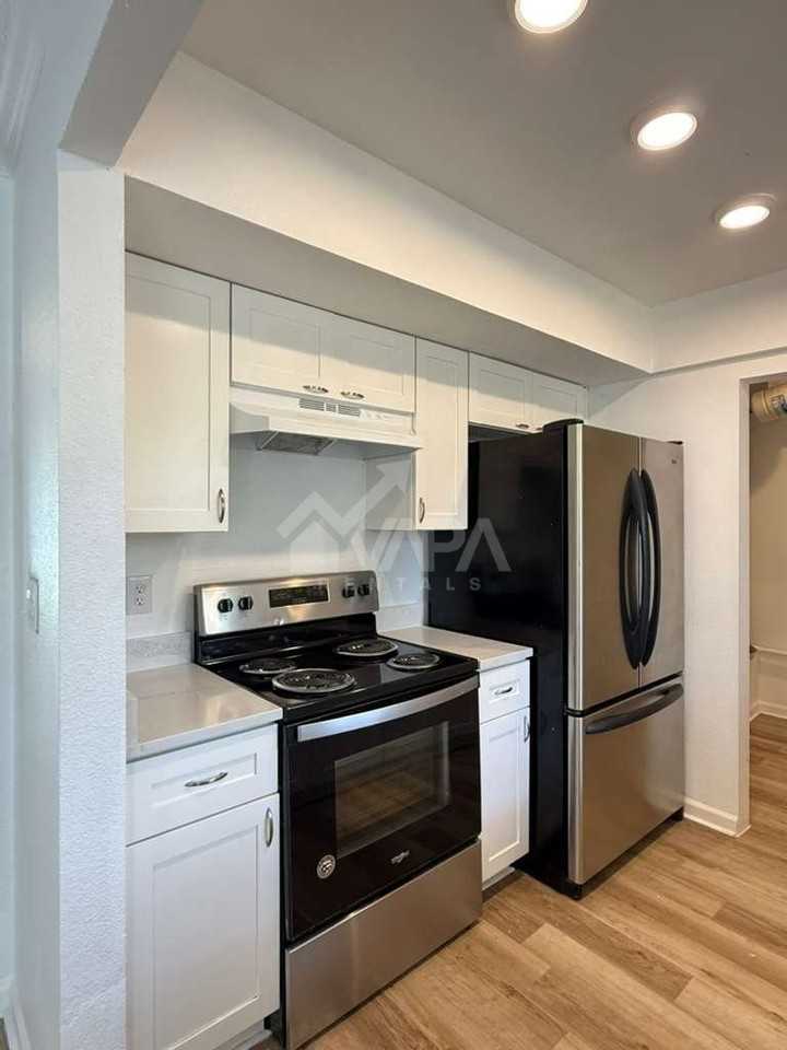 6607 Benhill - Photo 4 of 19