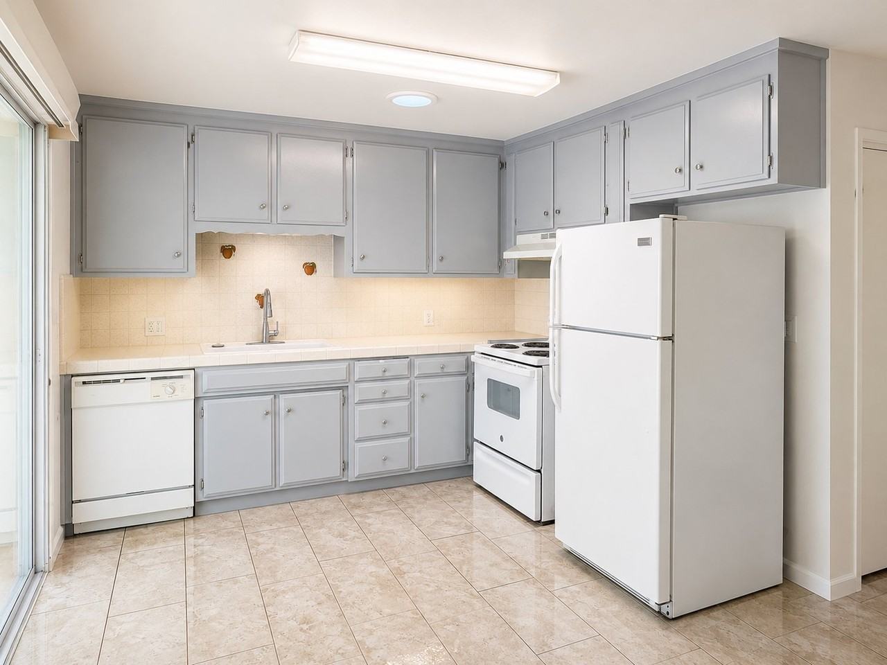 2210 San Blas Ct - Photo 4 of 17
