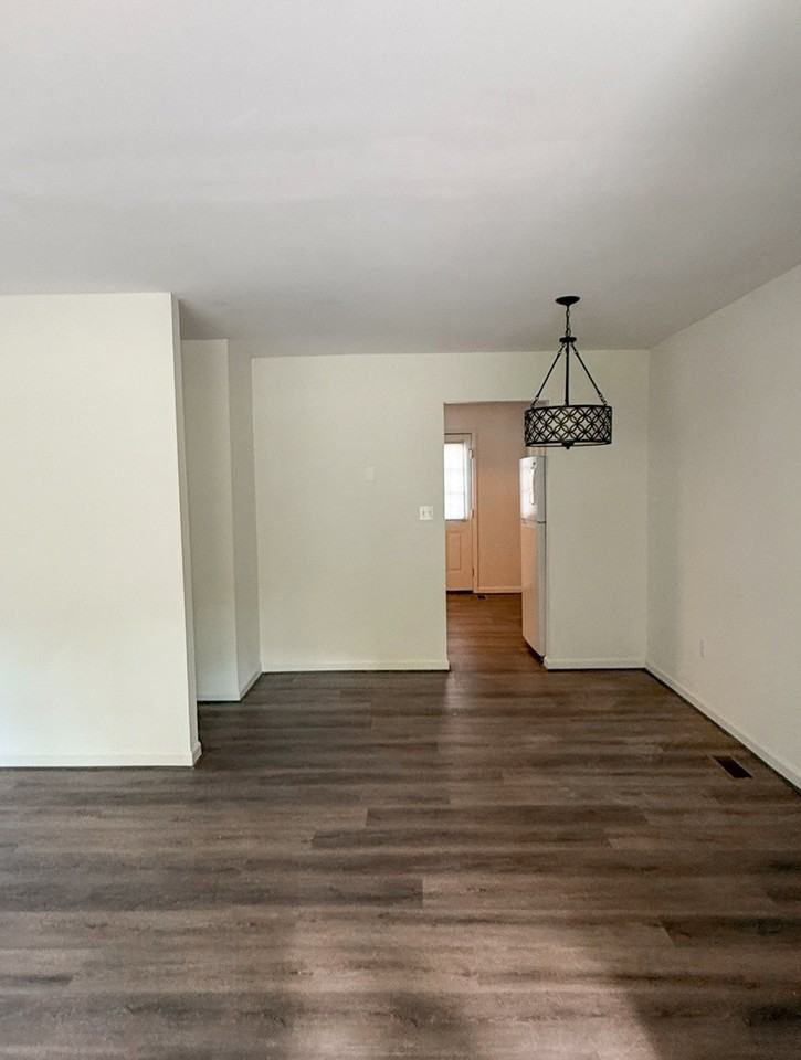 2104 Francis St #B - Photo 3 of 17