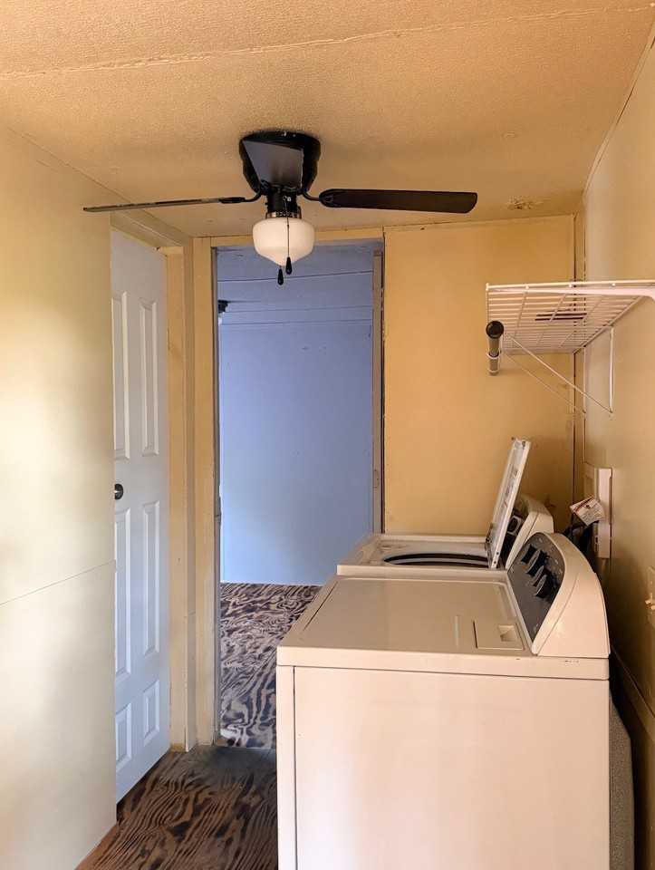18750 Se 23rd Pl - Photo 4 of 10