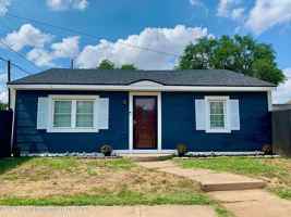 featured image of 1210 Sw 17th Ave