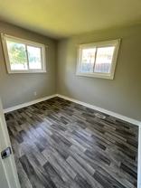 1320 1/2 Norton Ave - Photo 1 of 1