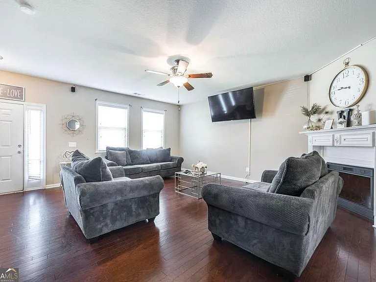 141 Back Cedar Ln - Photo 5 of 27