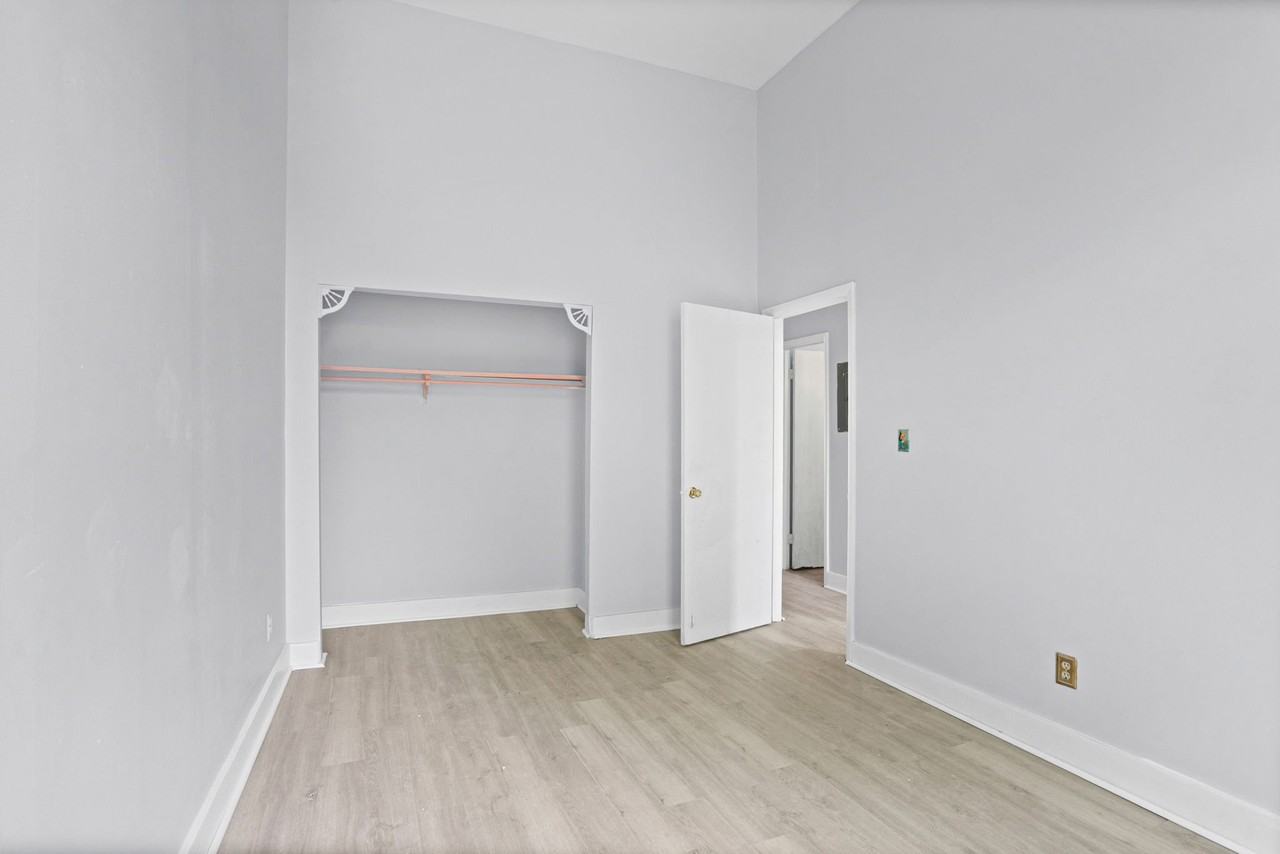47 Ten Broeck St #B - Photo 6 of 14