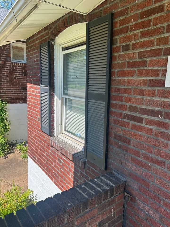 2143 69th St - Photo 5 of 20