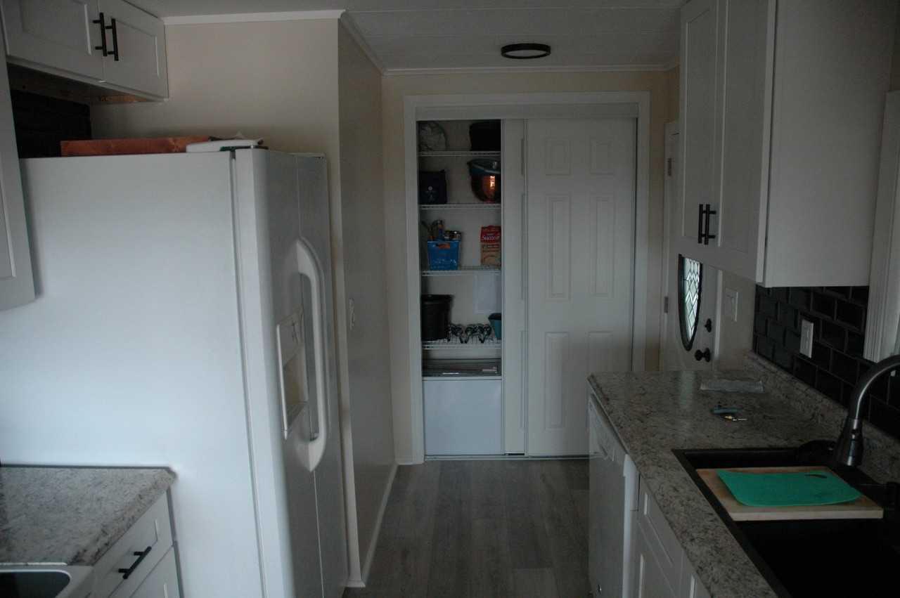 23 Kinsmen Dr - Photo 5 of 20