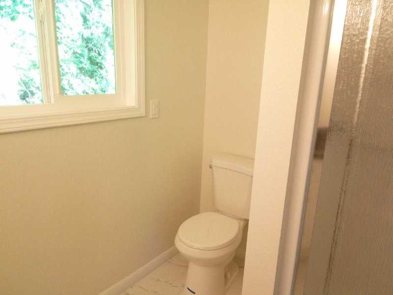 18830 61st Pl Ne - Photo 4 of 8